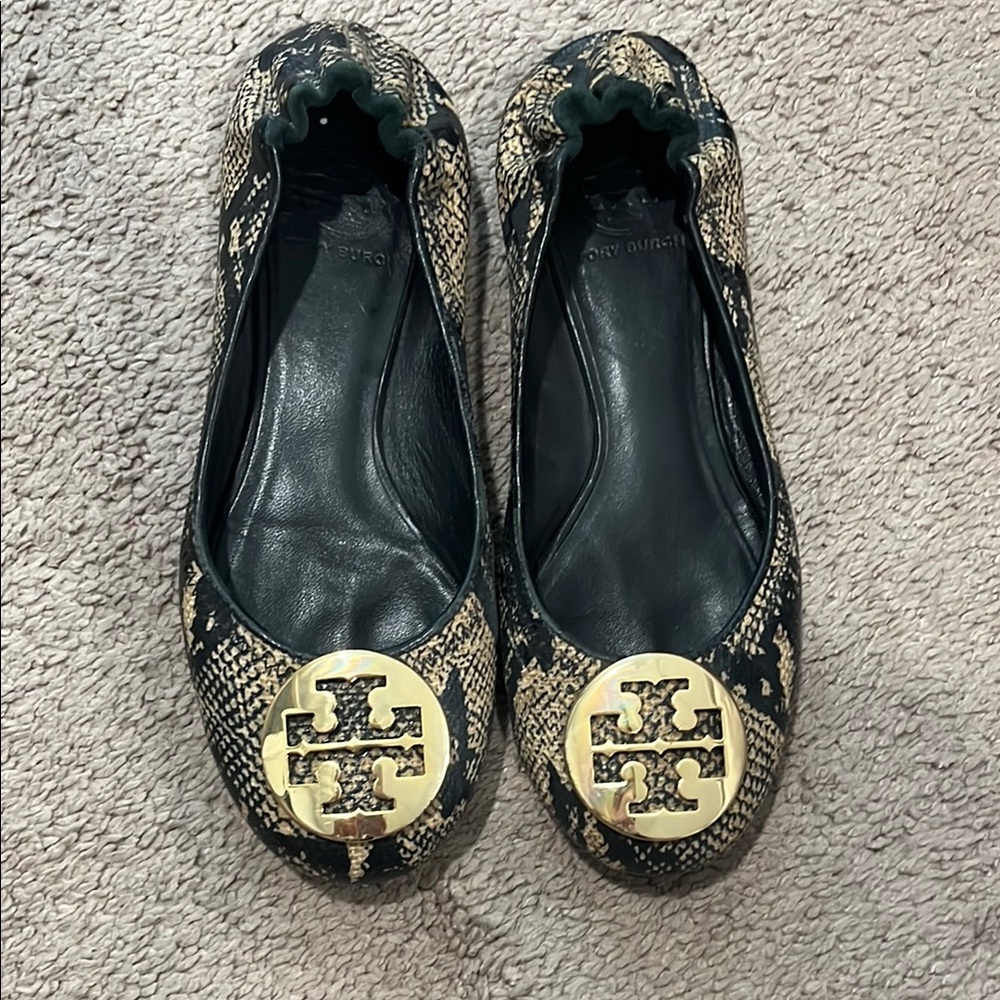 Tory Burch Black and Tan Flats